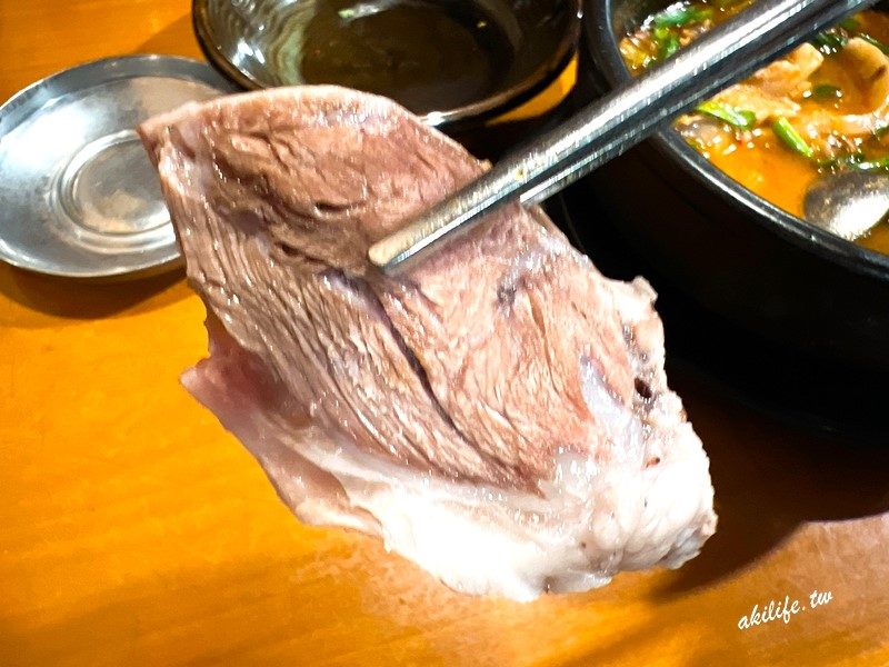 農民白岩血腸湯飯