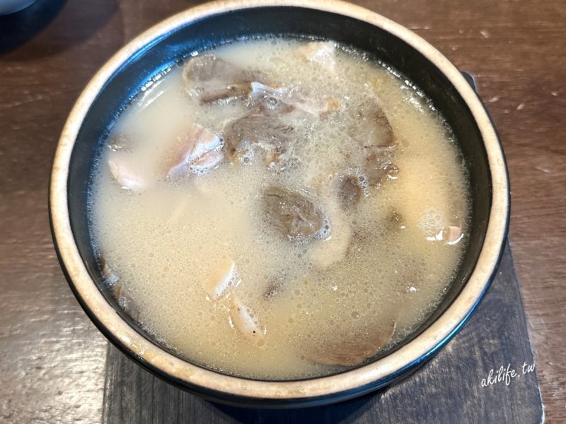 嚴湧帛豬肉湯飯