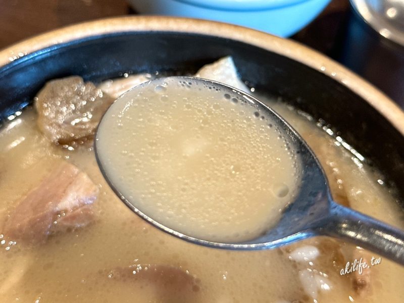 嚴湧帛豬肉湯飯